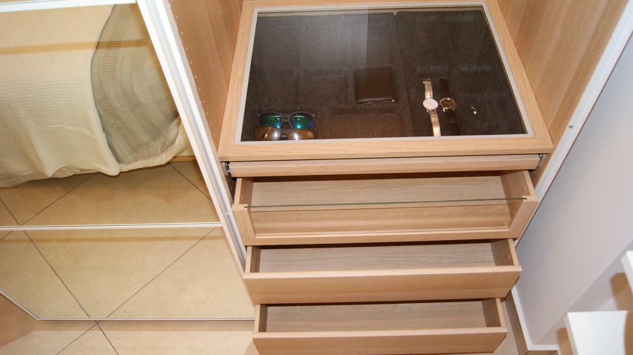 סלוניקי Brand New Luxury Apartment מראה חיצוני תמונה